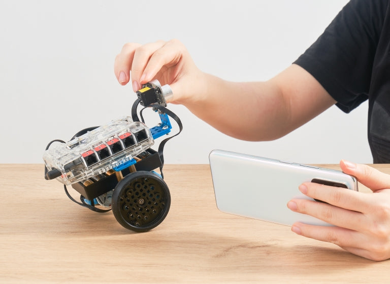 Step2_ Play.jpg__PID:fa18bb3e-35d7-48d3-b7b7-7fd852bfc683