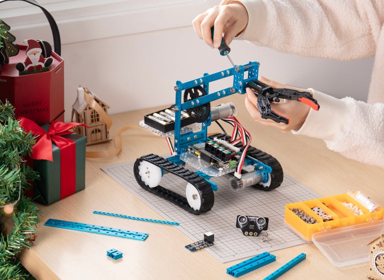 Step 1_ Unbox & Assemble.jpg__PID:1ac5b2e4-ebcf-472f-9e8a-643bd1384bee