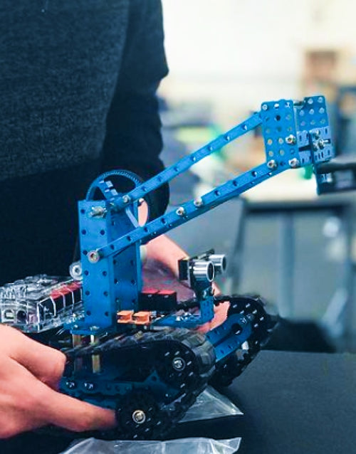 Unleash Creativity with Powerful Expansion.jpg__PID:4facc631-9b1c-454d-9469-4856b477a012