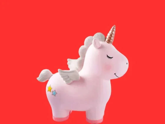 "Adorable Unicorn Toy Robot - A Whimsical Playmate"