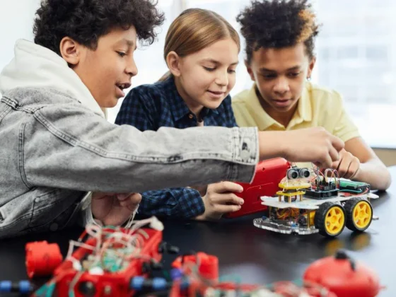 Robotic Toys for 12-Year-Olds: Fun and Educational Playtime