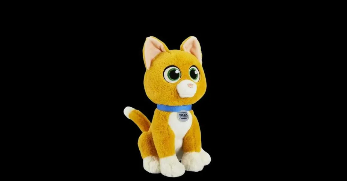 Sox the Robot Cat Toy - A Playful Feline Companion